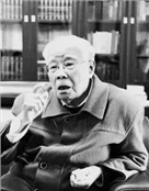 张世英