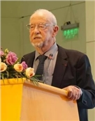 施舟人