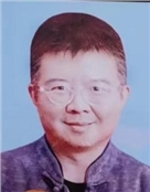 李伟