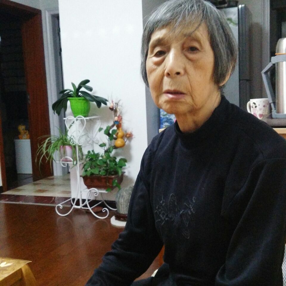 母亲曹素尧