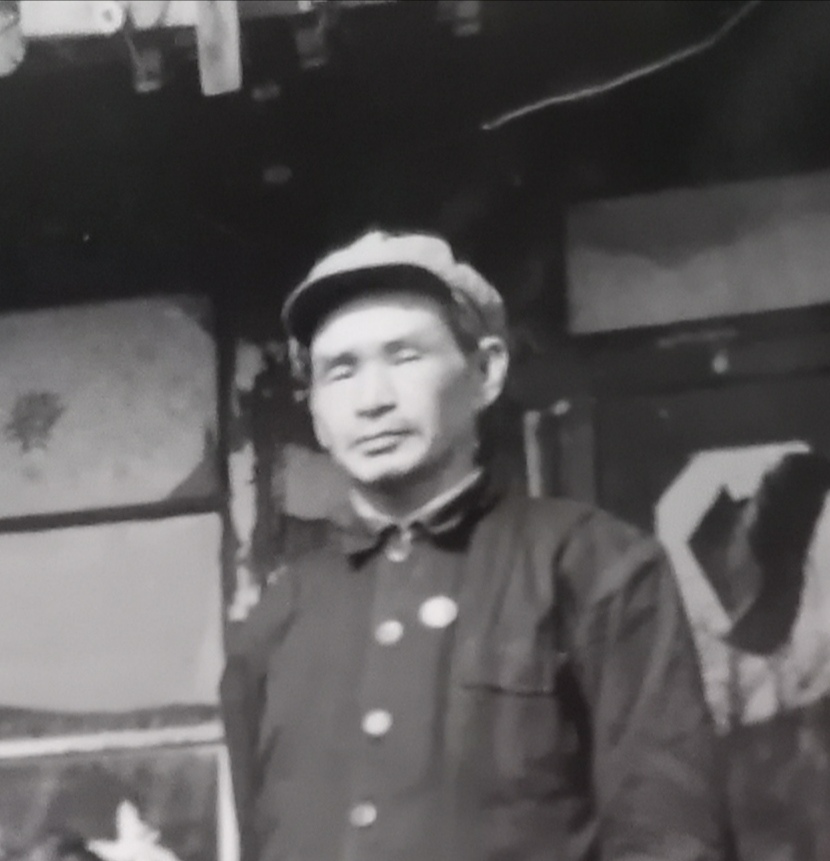 敬爱的老父亲