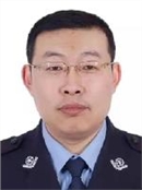 陈雷