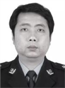 周磊