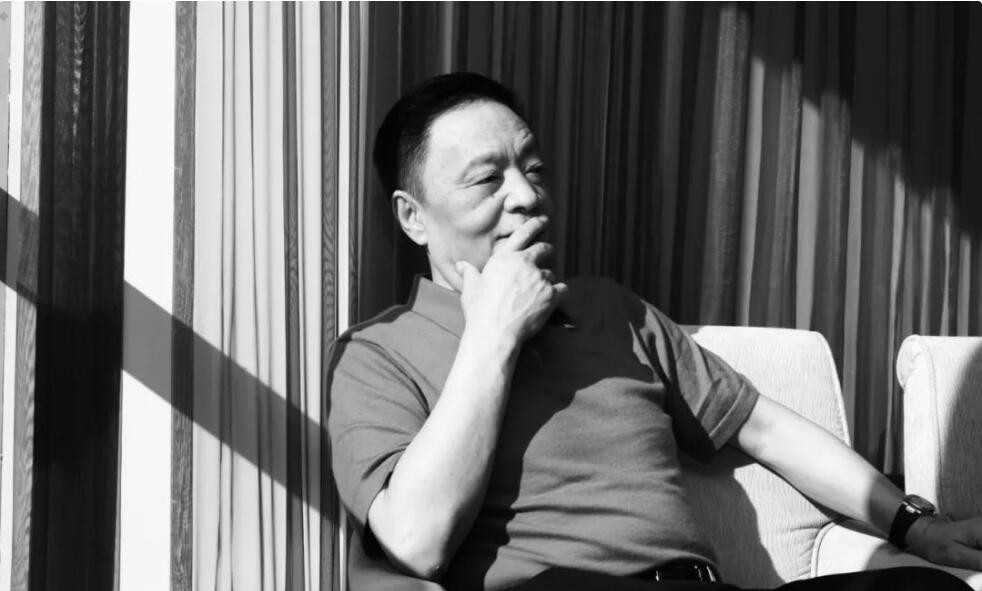 潘宏