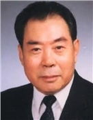 原监察部副部长左连璧