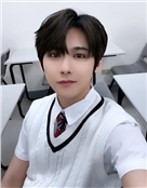 31岁男星黄正杰