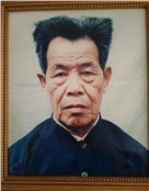 詹累
