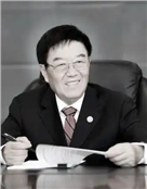 扬子江药业集团创始人“板蓝根大王”徐镜人