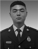 凉山救火英雄康荣臻