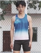 短跑田径运动员虞锦