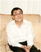 中国台湾流行音乐词曲作家、音乐制作人、歌手、电影导演、演员刘家昌