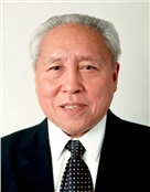 第十三届中央政治局委员，第八届、九届全国政协副主席杨汝岱