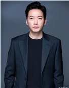 韩国演员李尚宝