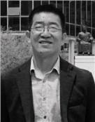 山东省烟台市牟平第一中学原副校长何永安