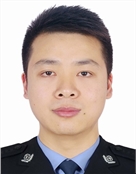 四川省阿坝州小金县公安局崇德派出所教导员何骞