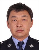 云南省公安厅交通警察总队高速公路交巡警支队昆楚大队外勤三中队四级高级警长段雷