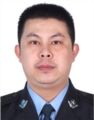 广西壮族自治区南宁市第一强制隔离戒毒所副所长、三级高级警长钟俊