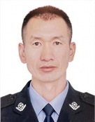 新疆维吾尔自治区哈密市伊州区公安局星星峡公安检查站辅警范传卫