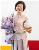 宁波市爱菊艺术学校原校长朱宁