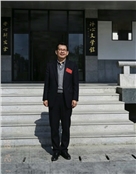福建师范大学中国现代文学与戏剧学学科的重要创建人庄浩然