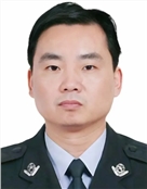 湖北省武汉市公安局交通管理局二大队六中队原民警何同原