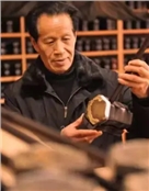 万其兴