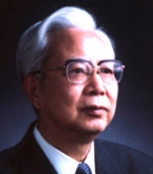 龚育之