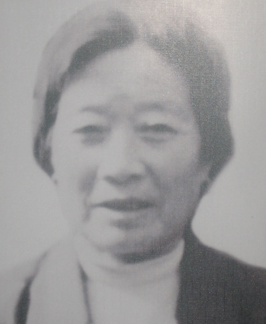 李甲秀