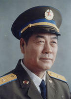 曾广富