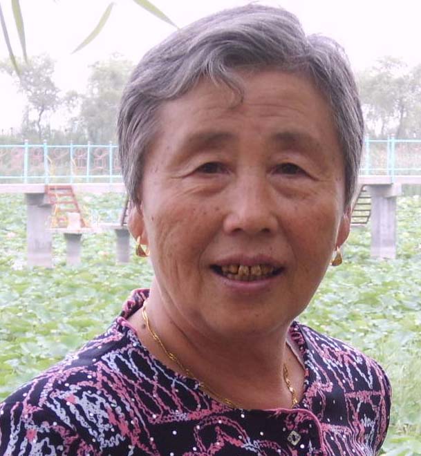 王雅琴