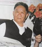 何镜涵