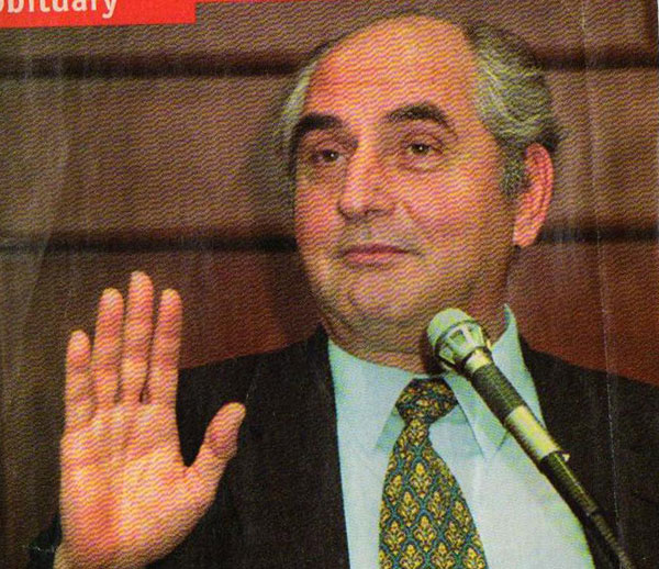 费萨尔•侯赛尼