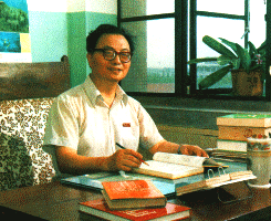 冯纯伯