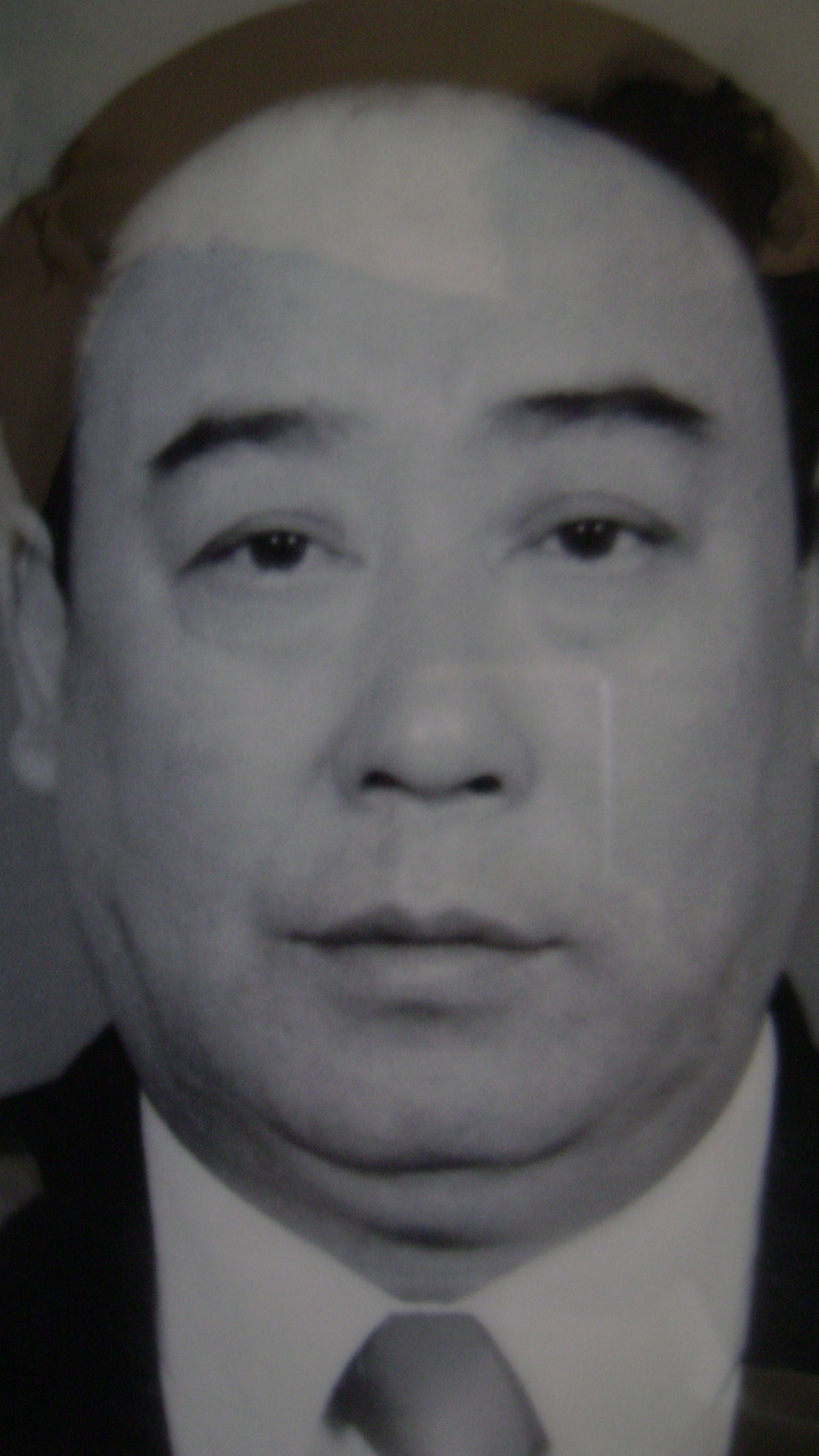 凌利生