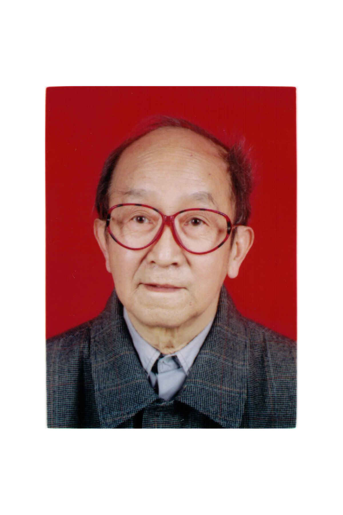 李零阳