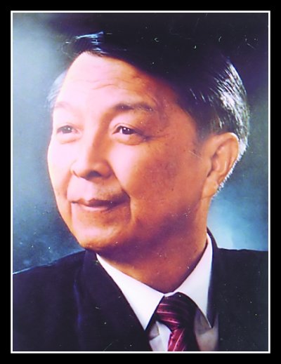朱厚泽