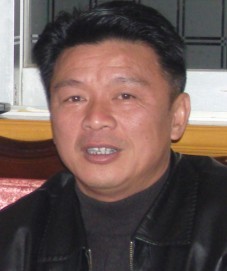 辛主恩