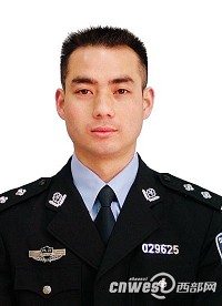 罗春明