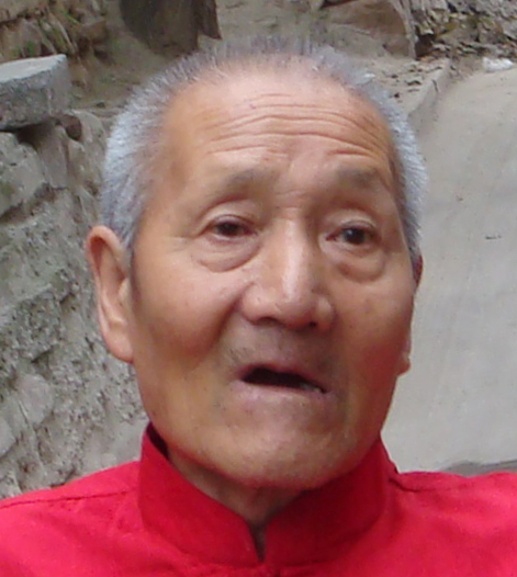 何彦昕