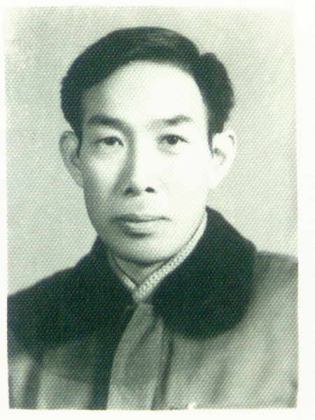 梁心明