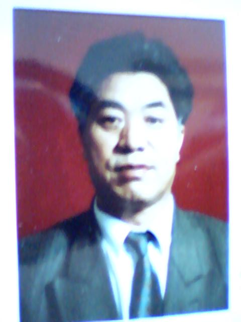 路纯仁