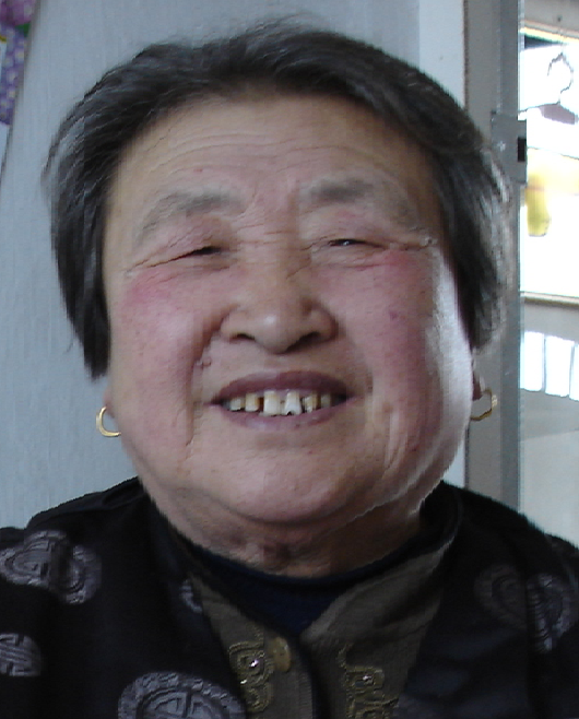 巴云霞