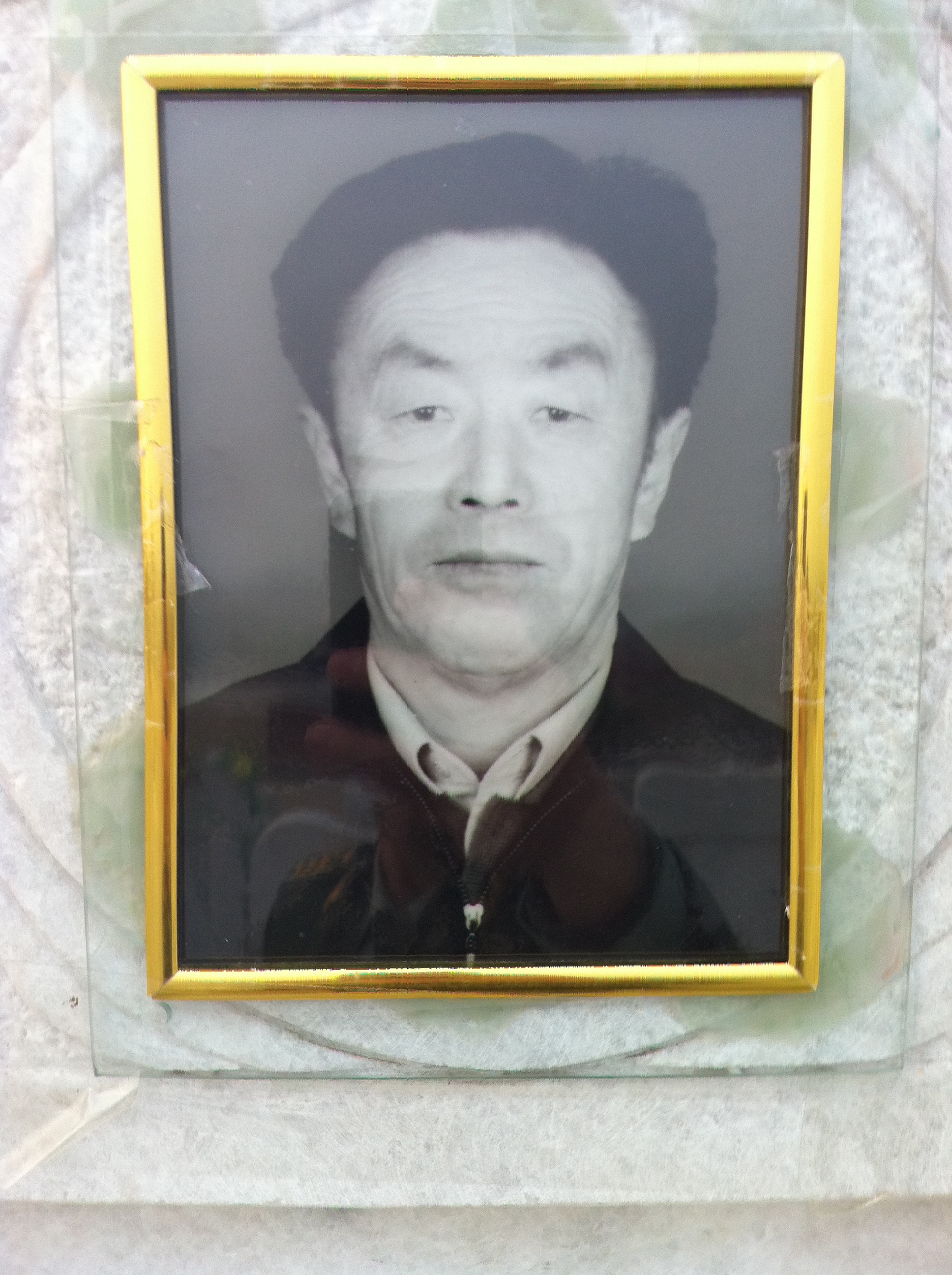 孙巨云