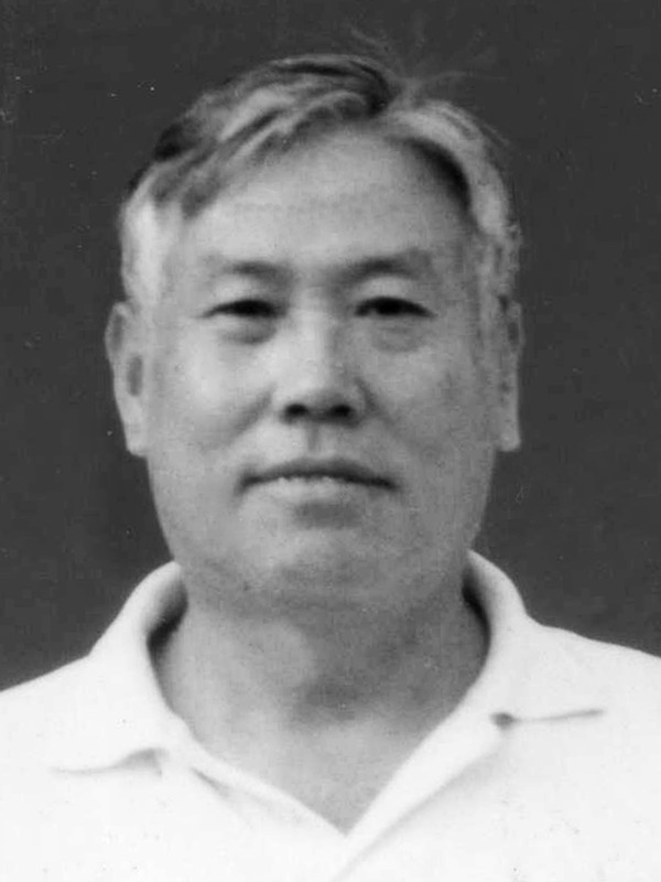 慈父常德成