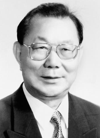 尹俊