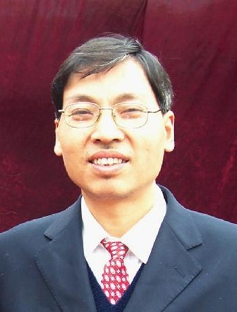谭千秋